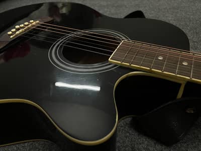 Acoustic guitar
