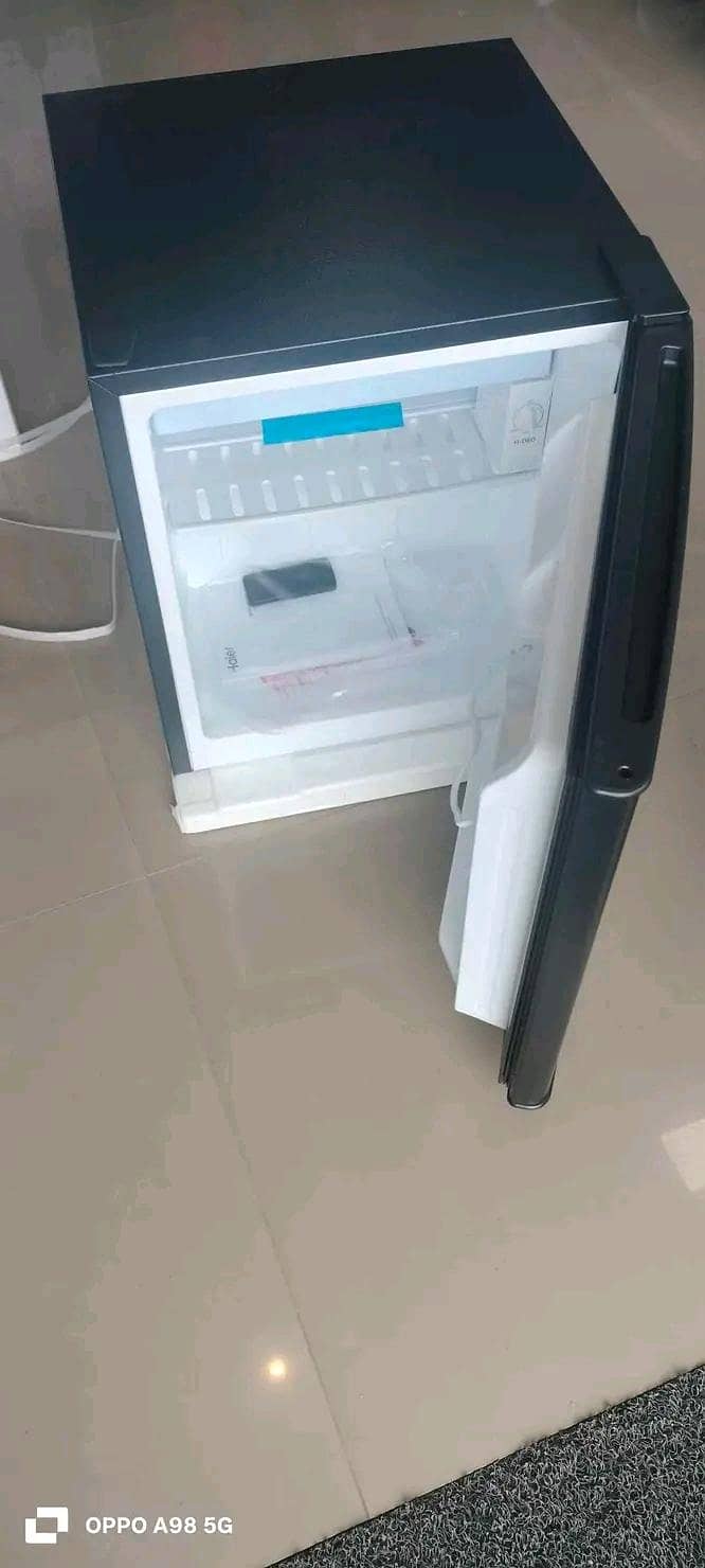 Mini fridge 1