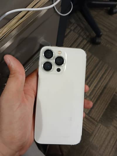 Apple iPhone 13 Pro