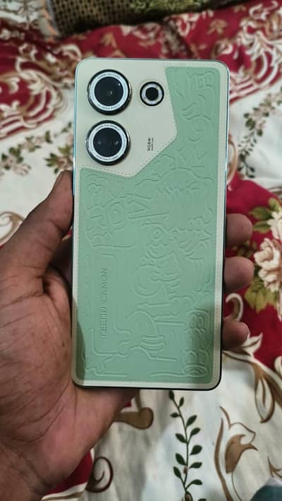 Tecno CAMON 20