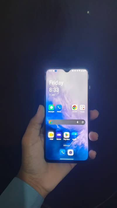OnePlus 7 – 12GB RAM / 256GB Storage