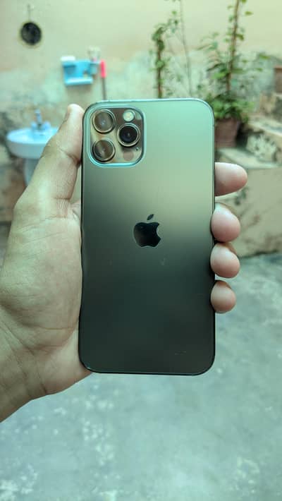 Apple iPhone 12 Pro