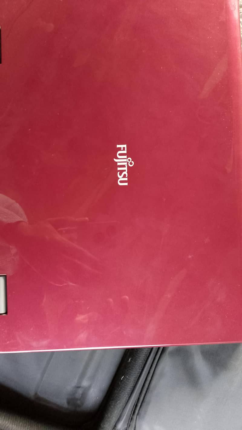 Fujitsu lap top 0