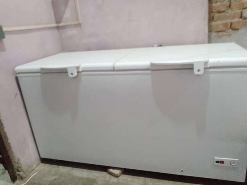 D freezer 0