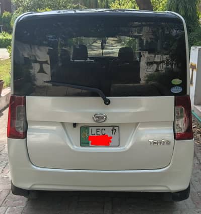 Daihatsu Tanto 2014