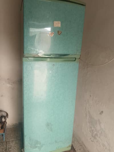 Waves Old Model Refrigerator for Sale in Good Condition