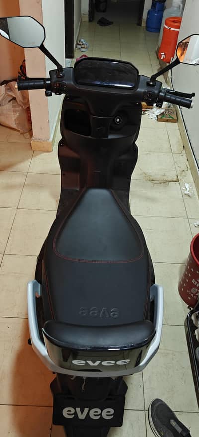 Evee scooter