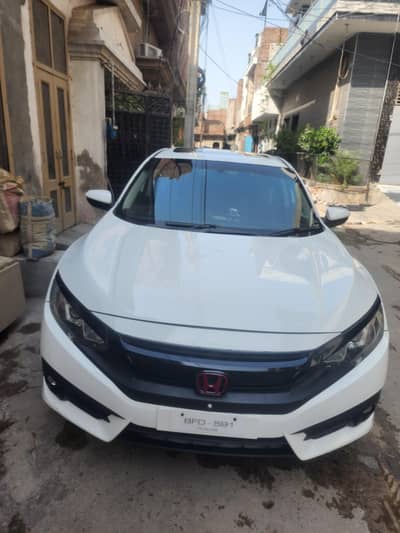 Honda civic. ug red metter . \