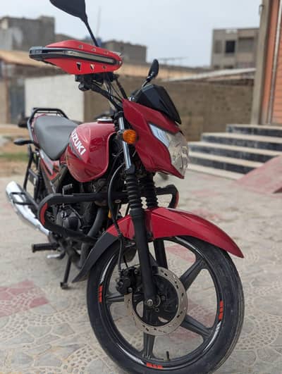 Suzuki Gr 150 2023 Red Edition