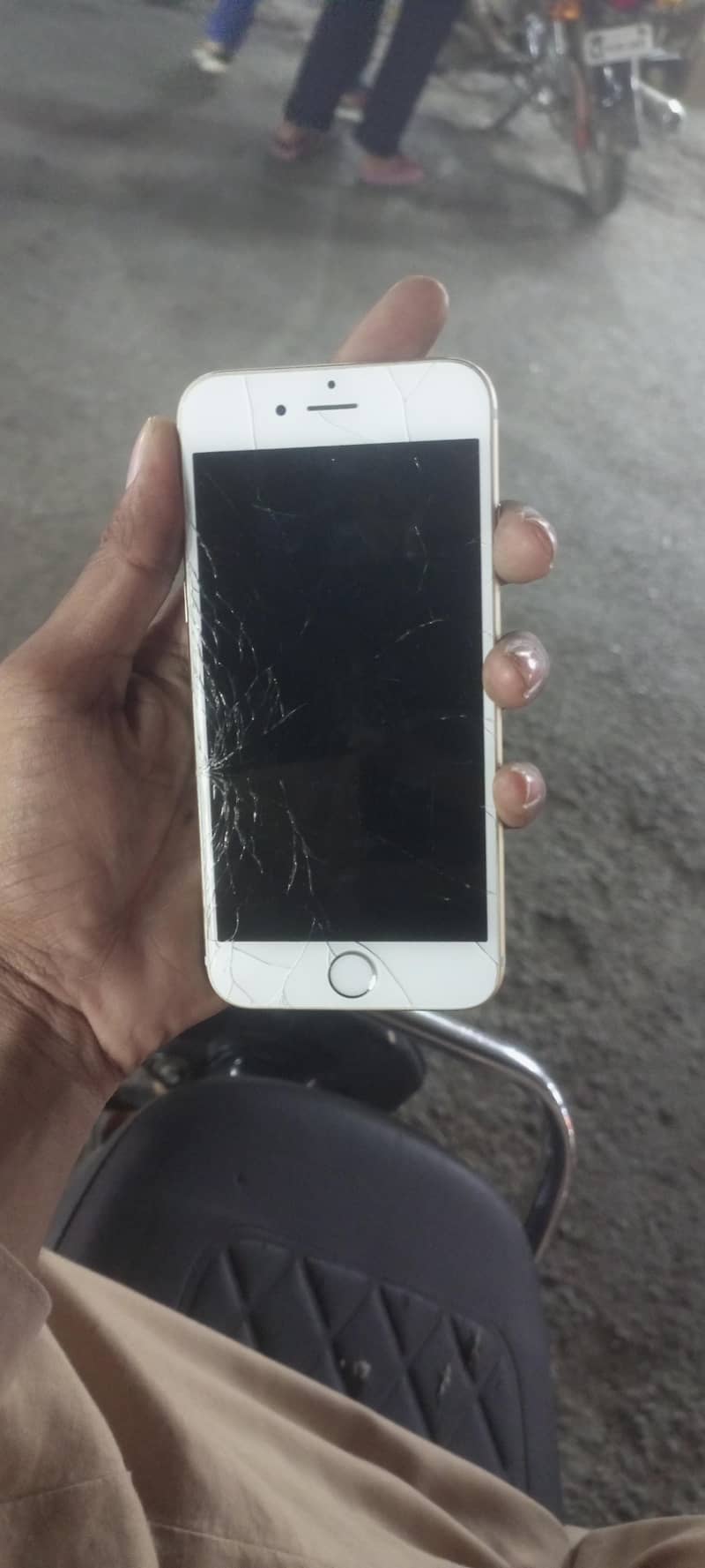 Apple iPhone 6 4