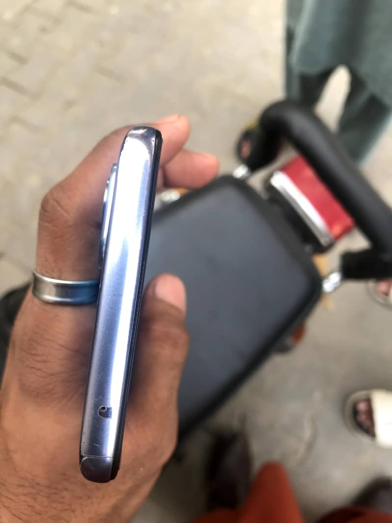 One Plus 9 4