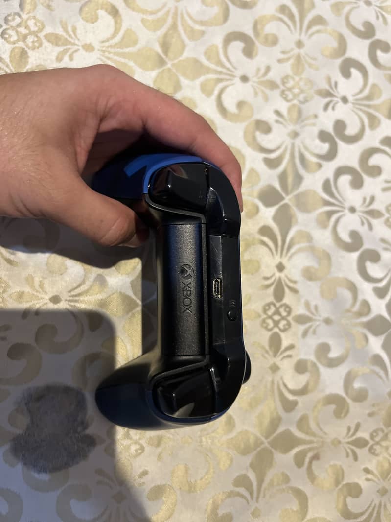 Xbox Midnight Special Forces II Controller 2