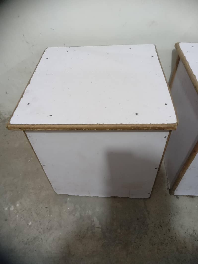 stool 0
