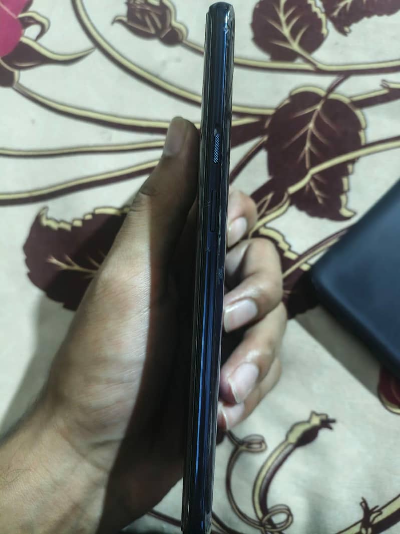 OnePlus 7pro 10/10 Condition  4