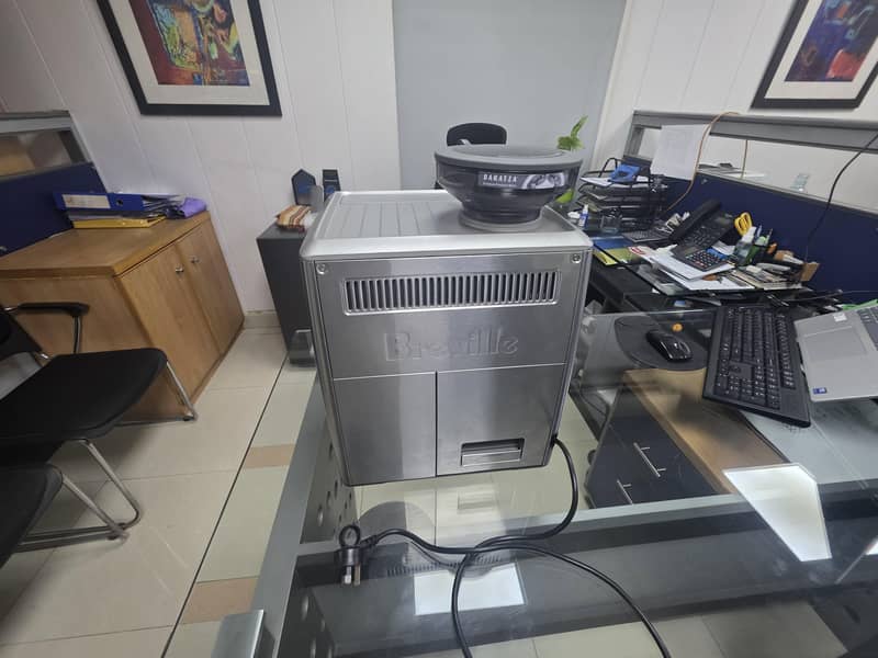 coffee Machine Supper Automatic (Oracle) 1