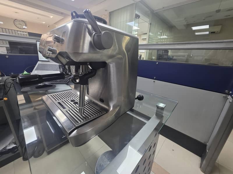 coffee Machine Supper Automatic (Oracle) 3