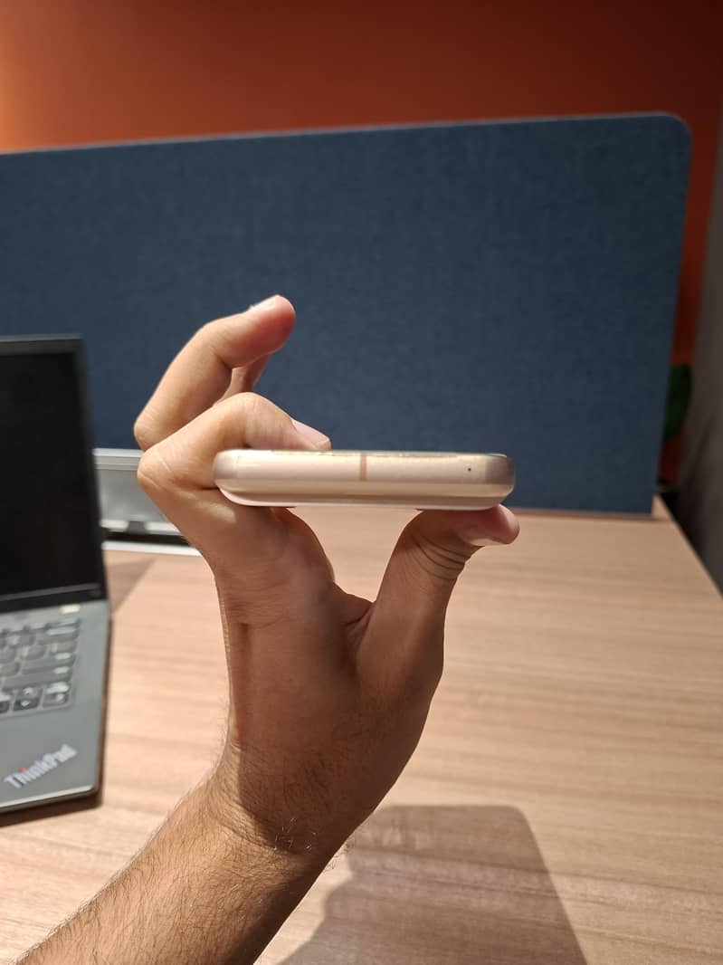 Google Pixel 8 2