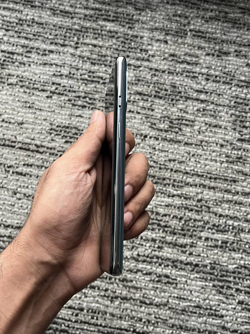 OnePlus 8T 7