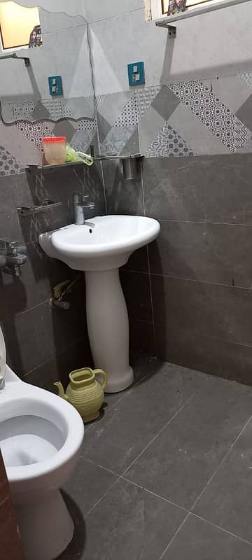 Ideal location solid construction 3