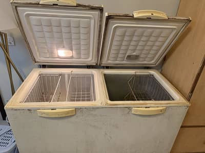 Double Door Fridge & Freezer Chilled Cooling