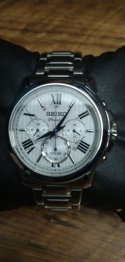 Seiko Premier Solar Watch Almost in New Condition