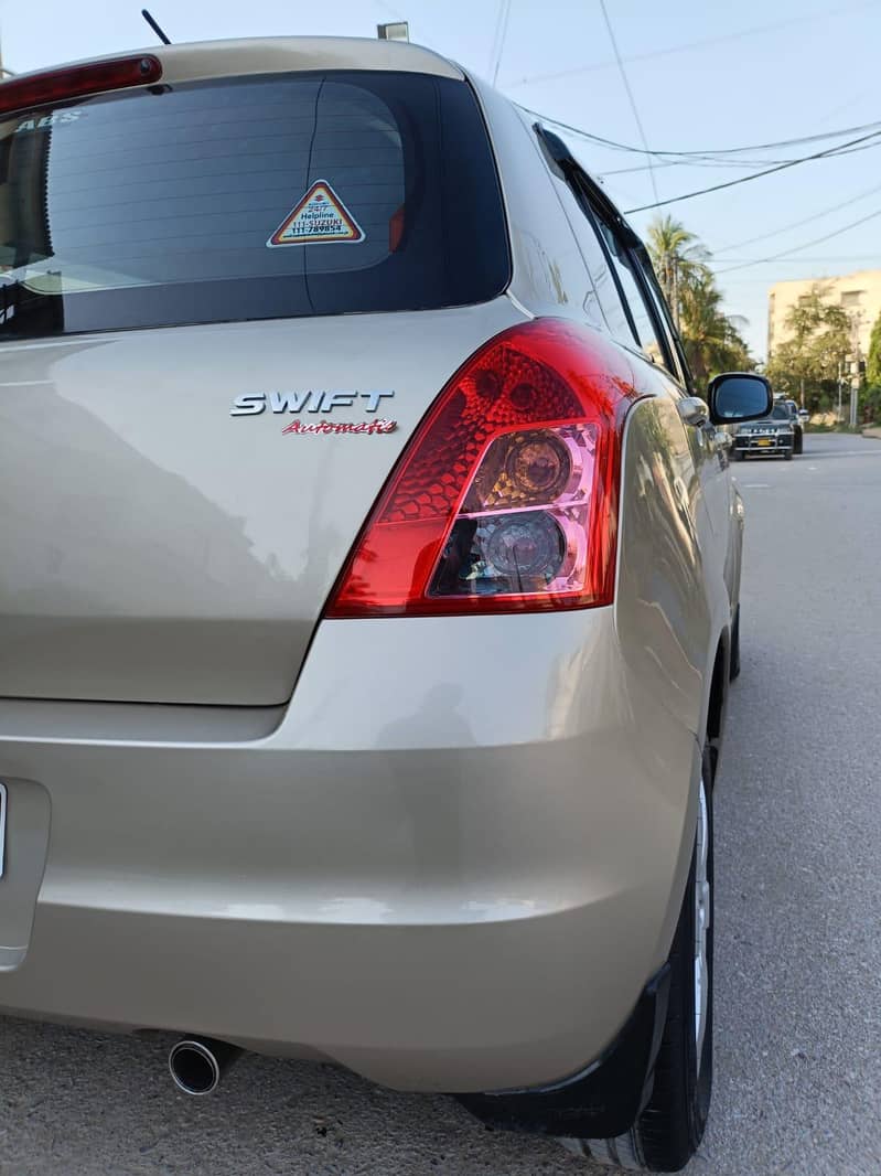 Suzuki Swift Model 2015[Automatic) 6