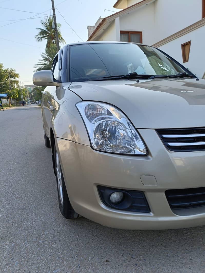 Suzuki Swift Model 2015[Automatic) 10