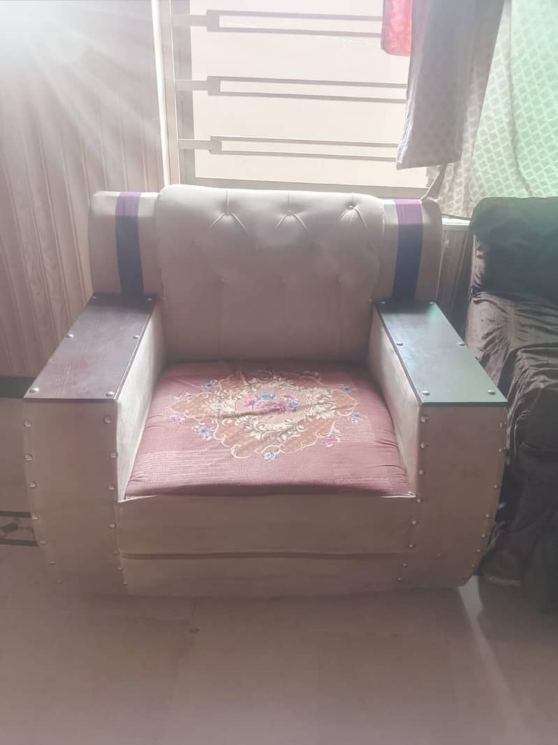 گھر کا سامان براہِ فروخت ایمرجنسی 7