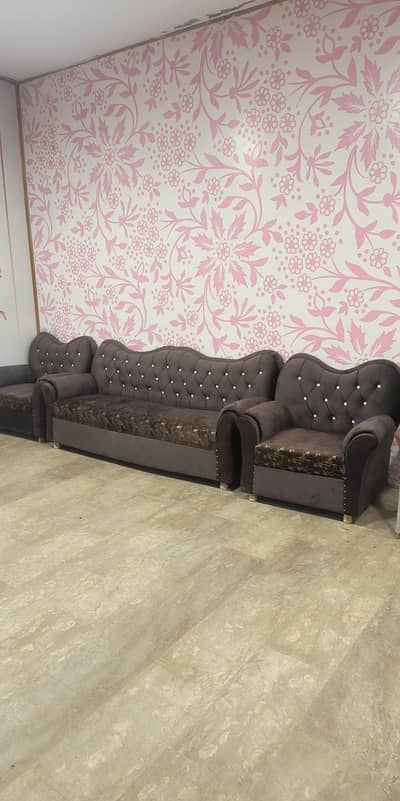Brand New 5 Seater Kikar Wood Sofa Set – All Colors Available | Multan