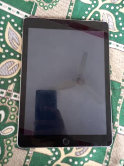 Apple ipad 6 generation |128GB |WiFi only | Apple pencil supported