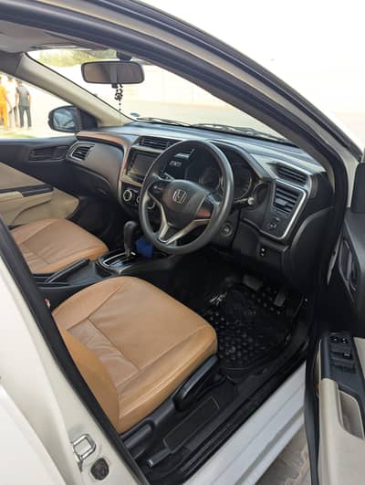 Honda city car