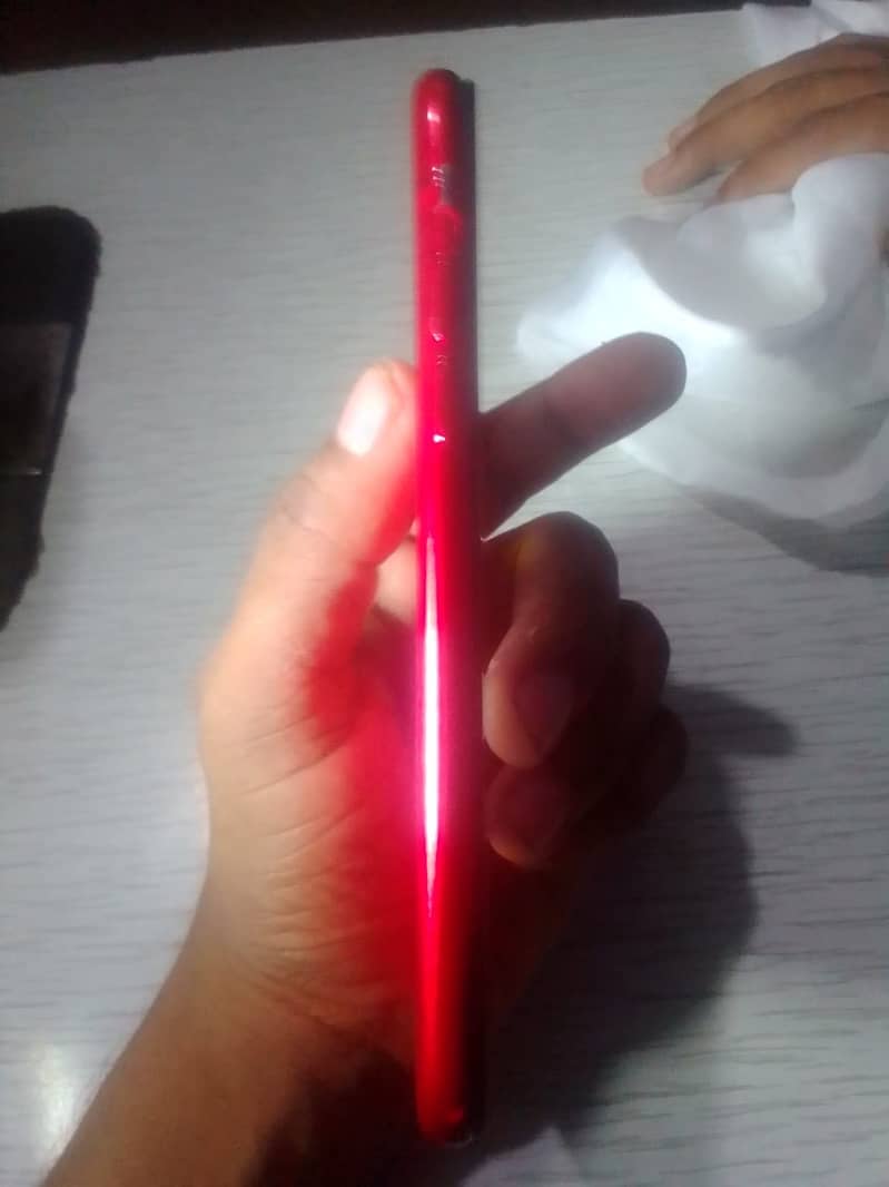 Apple iPhone 8 1