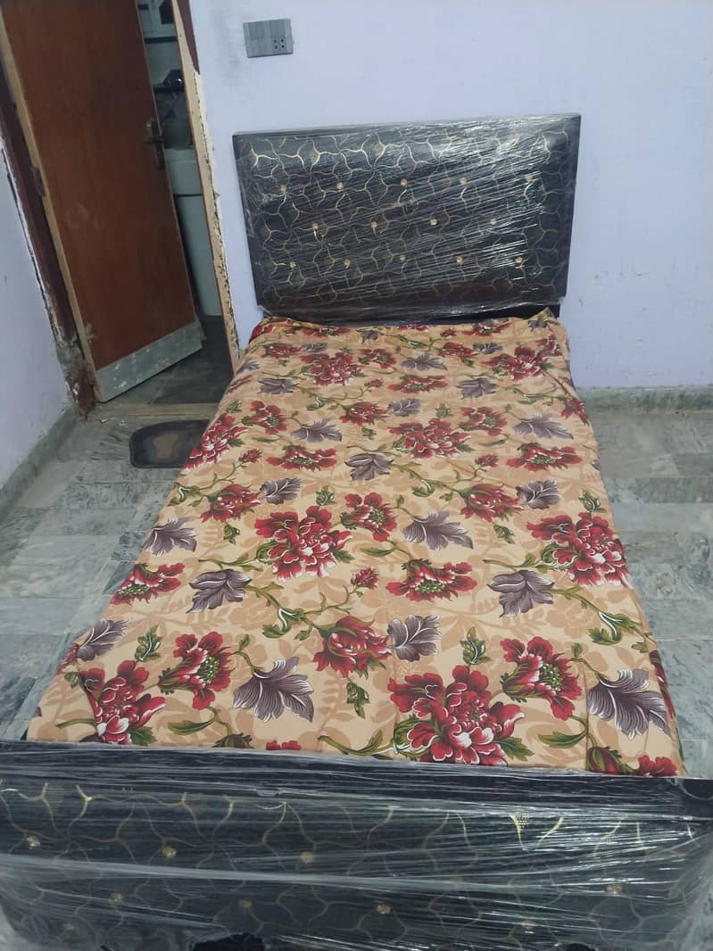 Single Bed 0