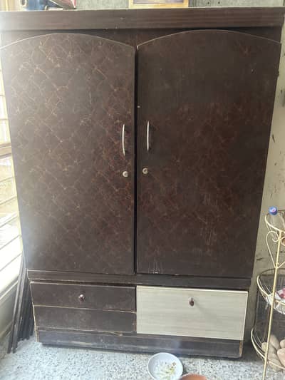 Used Almirah for sale