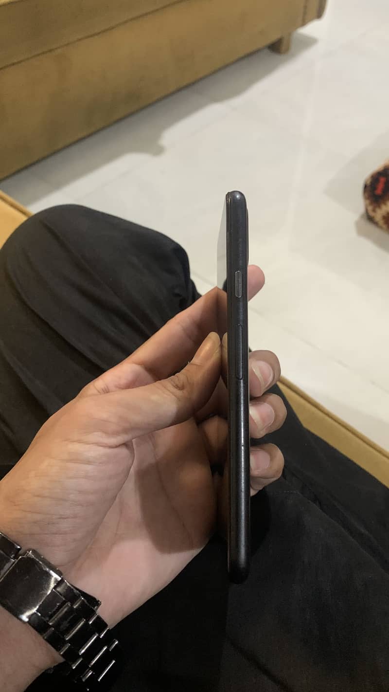 Google Pixel 5 1