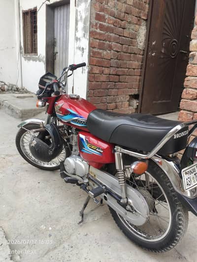 125 Good condition emergency sale 2023/2024 model