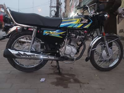 Honda CG 125 Black Edition 2026 | Like New | Original Condition