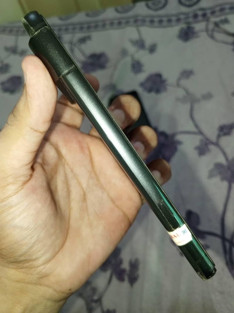 Google Pixel 8 2