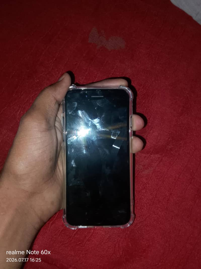 Apple iPhone 7 1