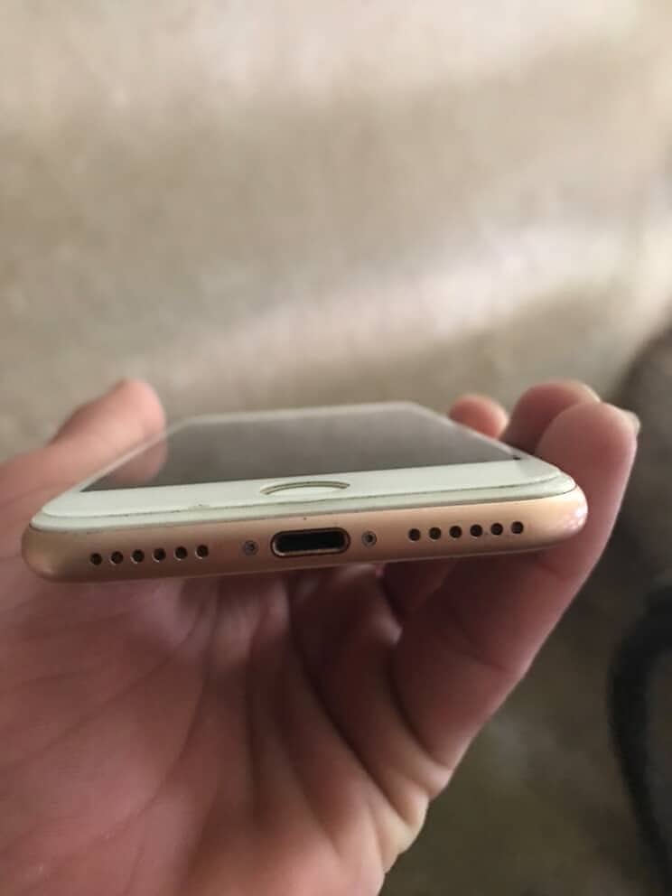 iPhone 8 1