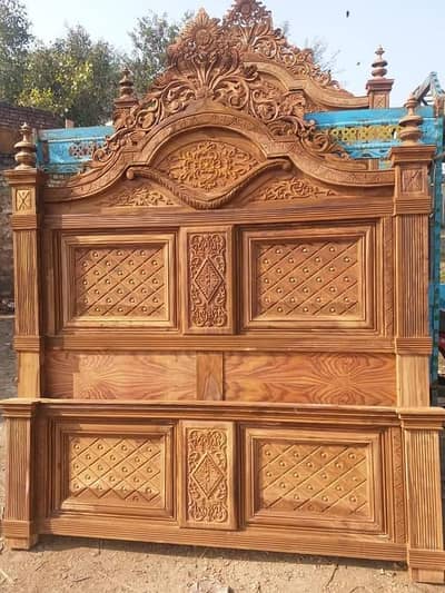 mre pas sheesham wood me bed dressing show case available hein