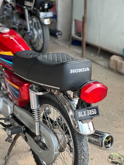 Honda 125 2011 model