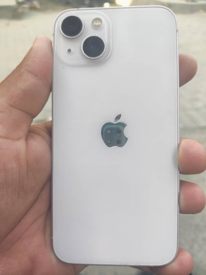 Apple iPhone 13 0