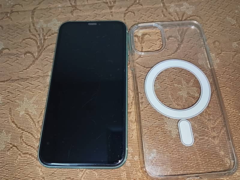 Apple iPhone 11 0