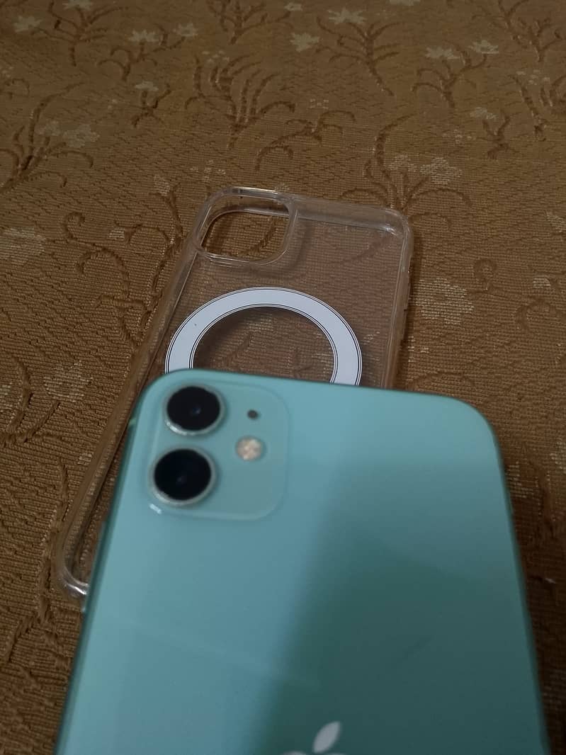 Apple iPhone 11 5