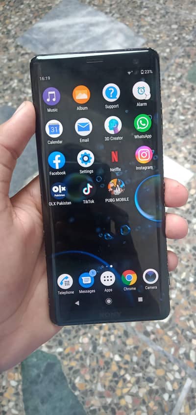 Sony XZ3