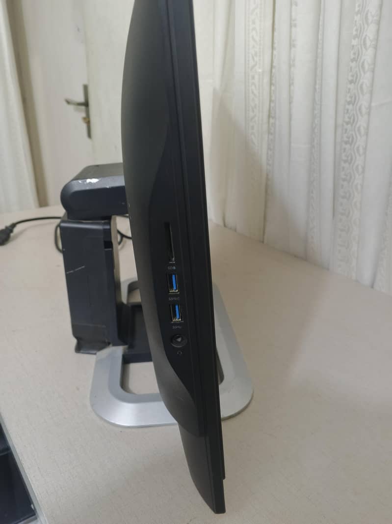 all in one computer 4