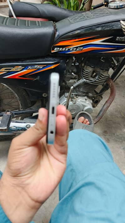 Infinix Smart 8 Pro