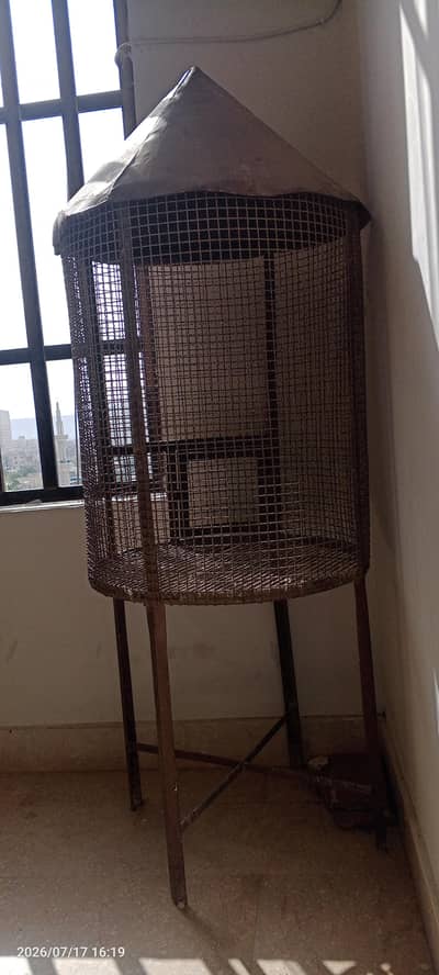 big cage available for sell