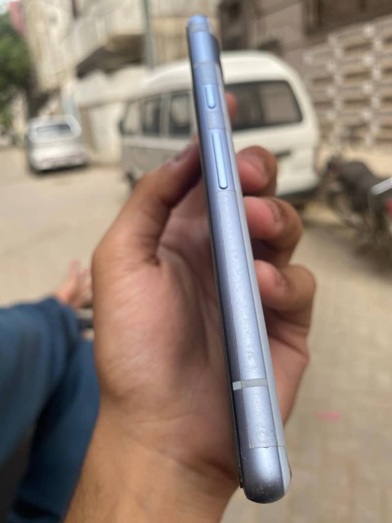 Google Pixel 7a 4